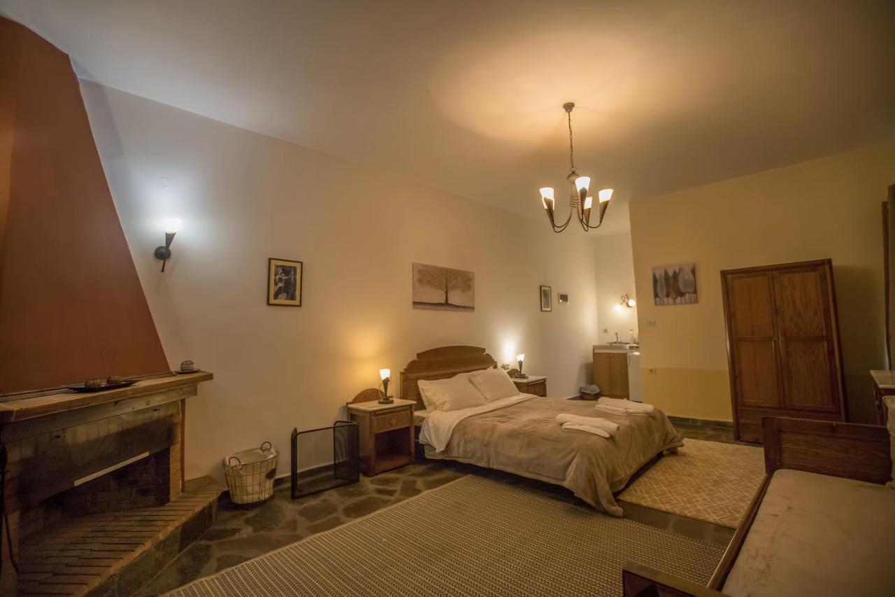 Ktima Alonaki Aparthotel Plastiras Esterno foto